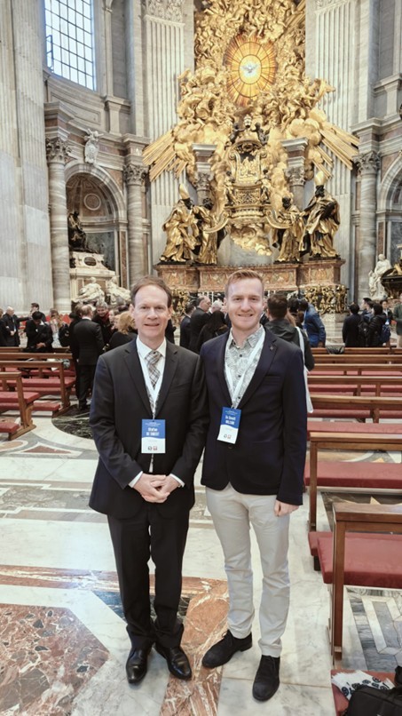 two people in st peters basilica